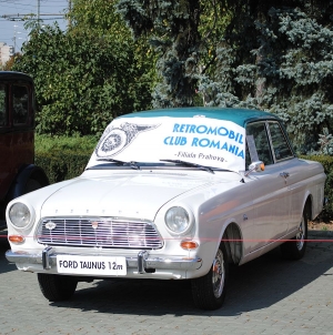 Vrei sa vezi de aproape un Ford Taunus?